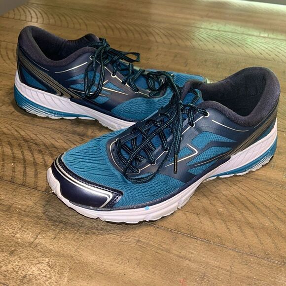 Avia sneakers size 8 - Picture 1 of 13